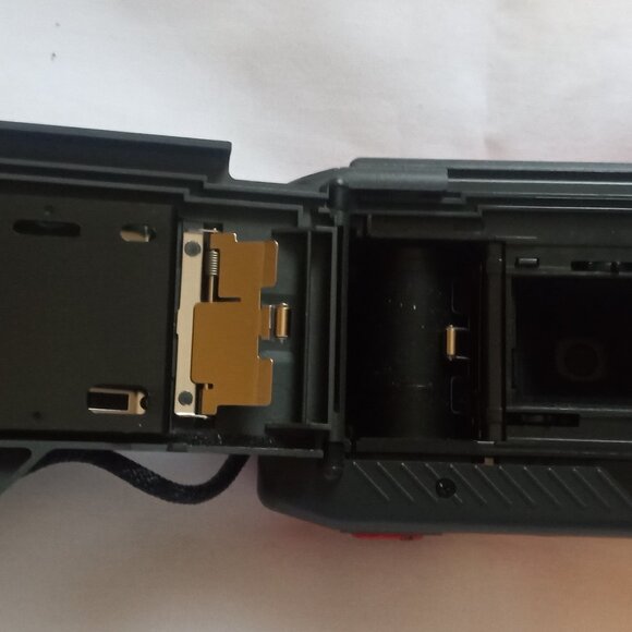 Canon Snappy S Film Camera 35mm, Lens 1:4.5 W/ Pouch, Red, As Is For Parts, Vntg - Picture 4 of 5